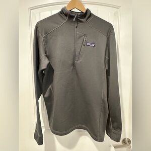 Patagonia Crosstrek Dark Gray Fleece 1/4 Zip Pullover - Men’s Medium - EUC